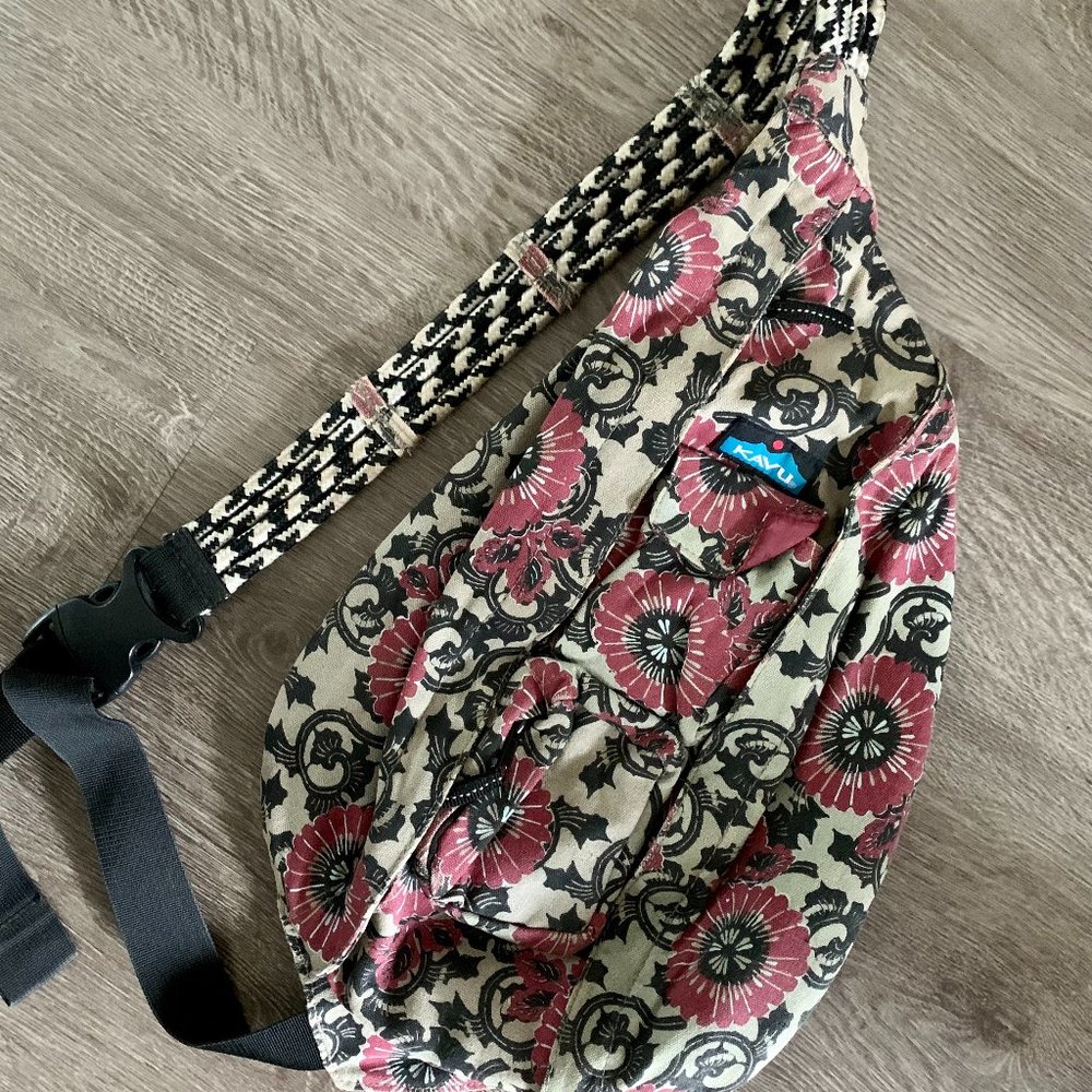 Kavu Rope Sling Bag